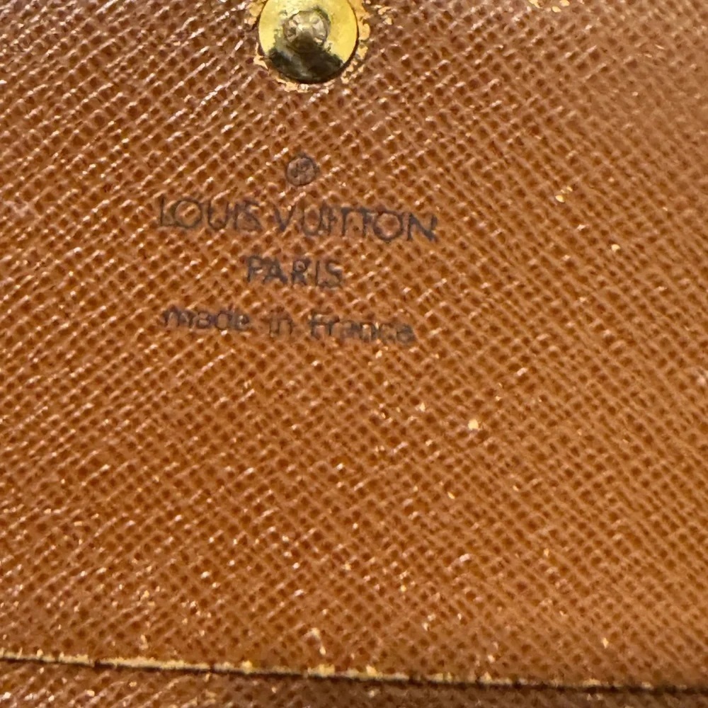 Louis Vuitton Short Wallet